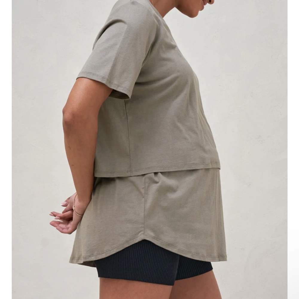 Elegant Taupe Women's Short Sleeve Top